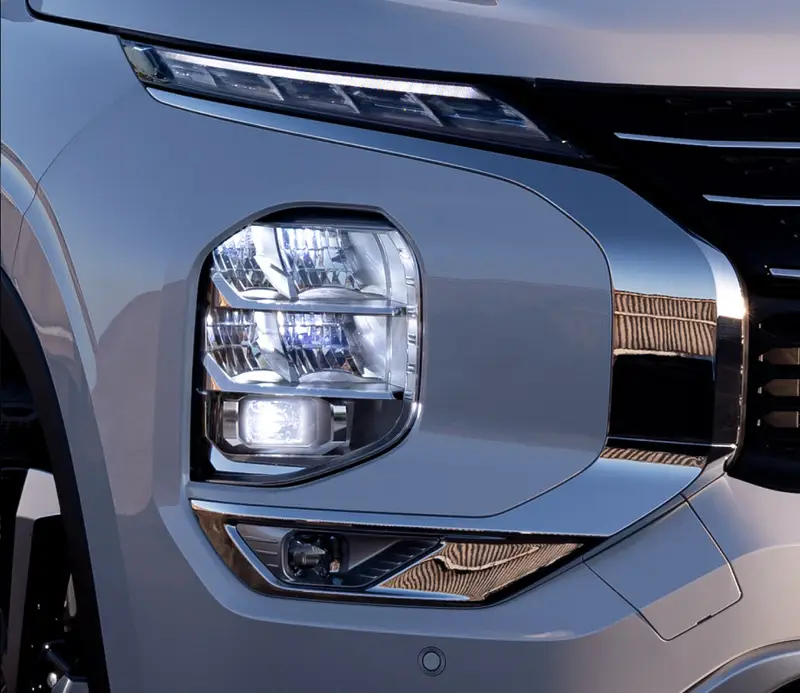 Outlander frontal